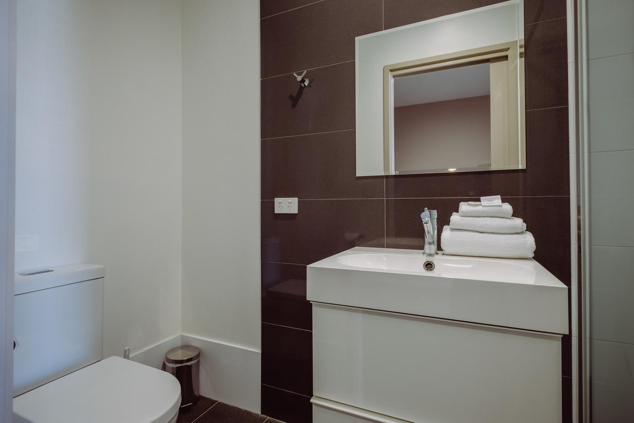 Crossroads Hotel Наррабри Экстерьер фото